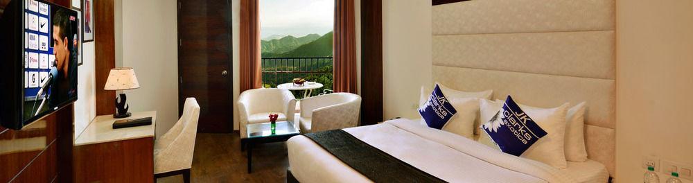 Jk Clarks Exotica Hotel Dalhousie Kültér fotó