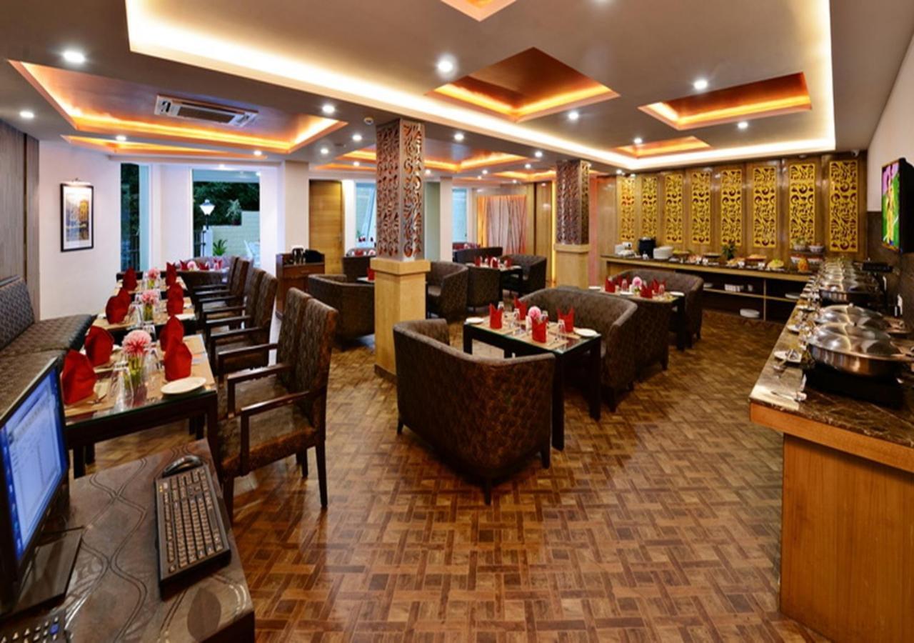 Jk Clarks Exotica Hotel Dalhousie Kültér fotó